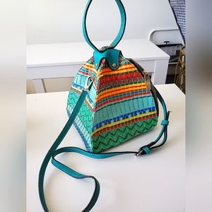 Teepee bucket bag